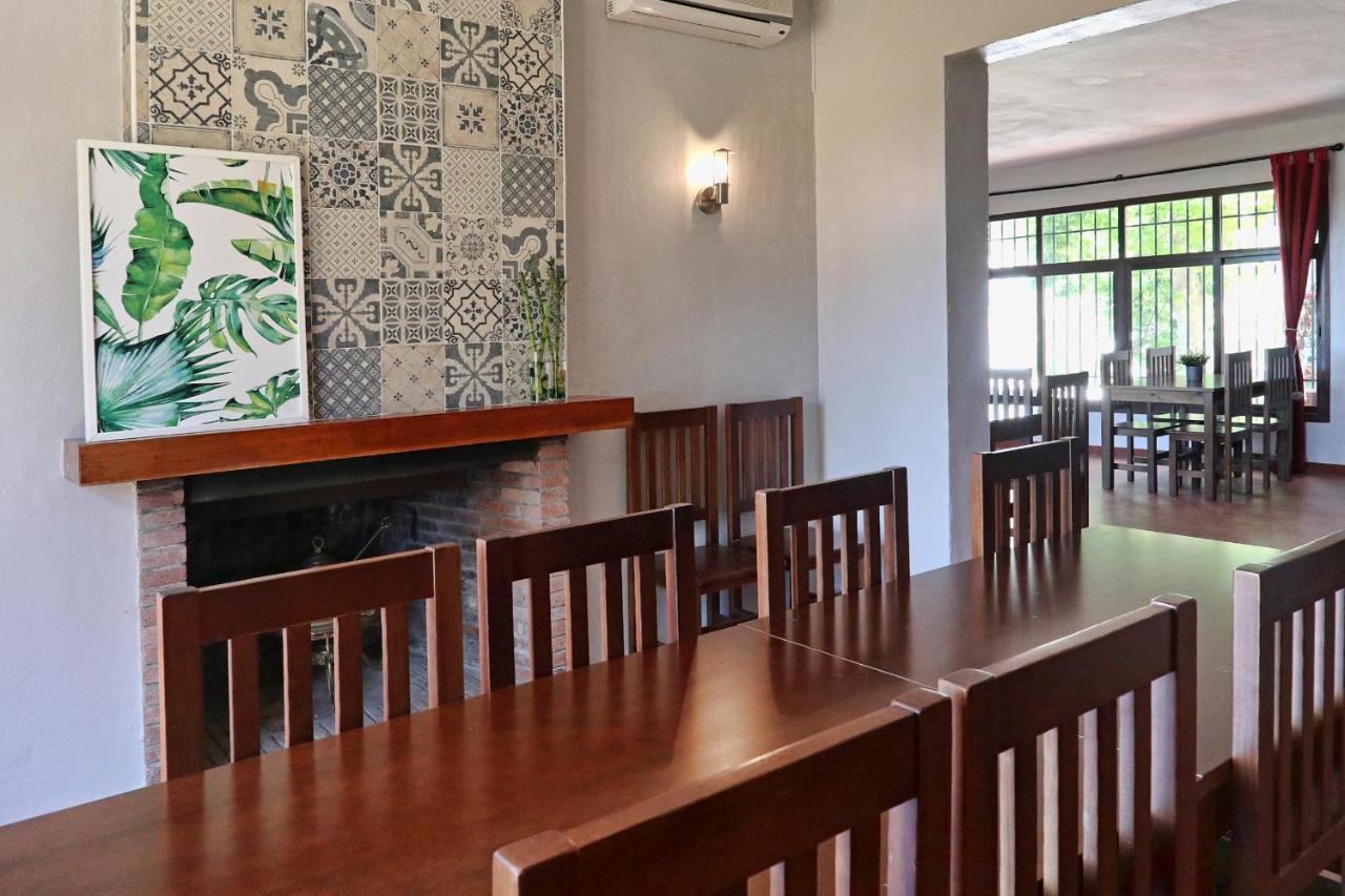 Hotel Rural & Restaurante Las Camaretas Cortes de la Frontera Dış mekan fotoğraf